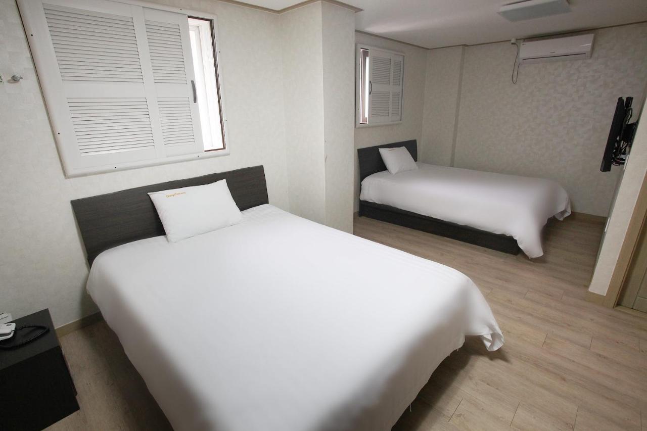 Orange Tree Hotel Чеджу Екстериор снимка