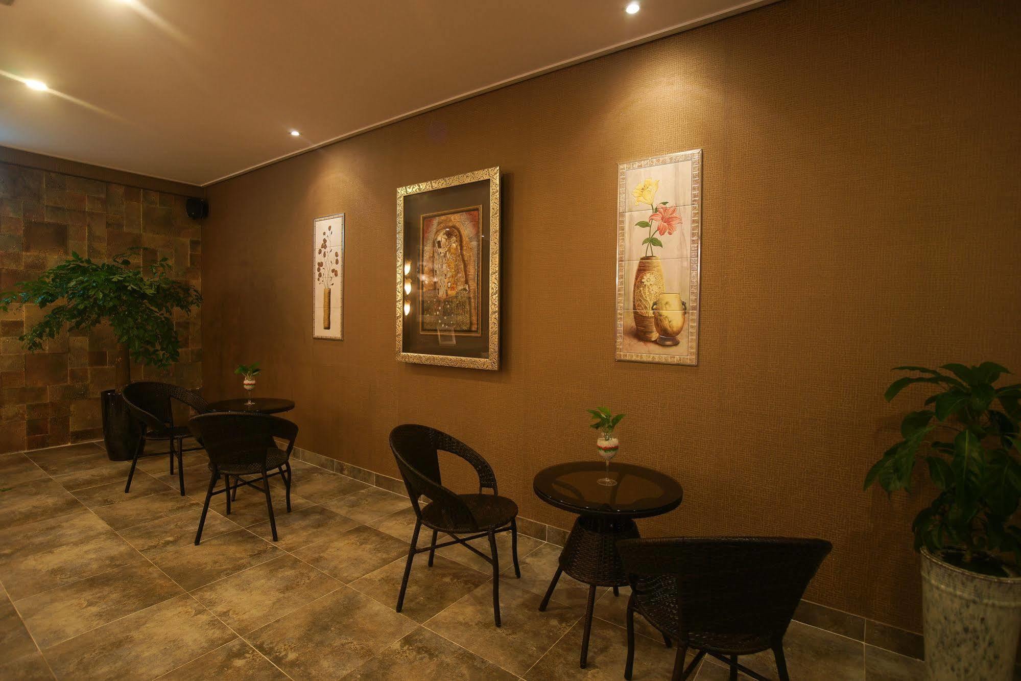 Orange Tree Hotel Чеджу Екстериор снимка